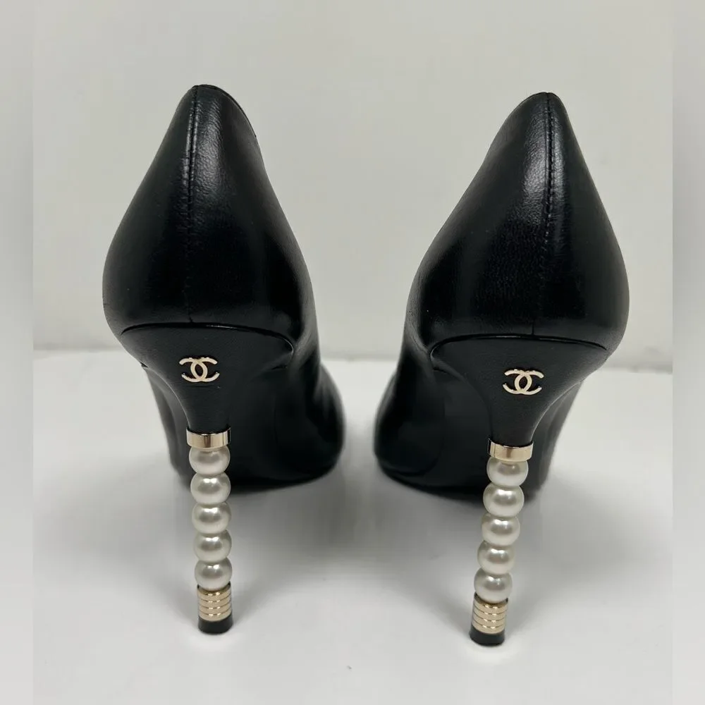CHANEL  Lambskin Grosgrain Cap Toe Pearl Pumps 39.5 Black
